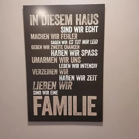 Nikolena * Pirmasens